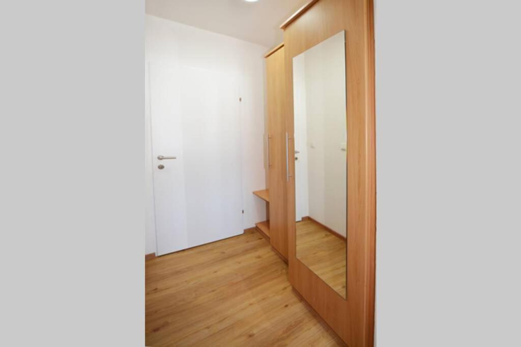 Alpenblick - Modernes Apartment In Ruhelage Villach Exterior photo